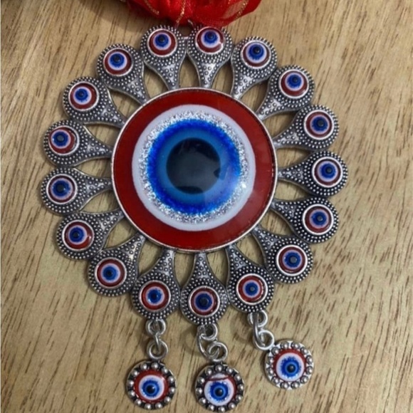 🆕Red Evil Eye Hanger Amulet Beaded Eye Charm 🆕 - Picture 3 of 4